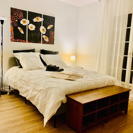 Parc De Buc Bed and Breakfast Buc  Exteriör bild