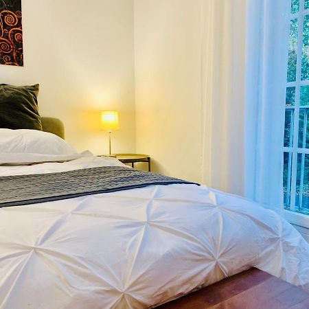 Parc De Buc Bed and Breakfast Buc  Exteriör bild
