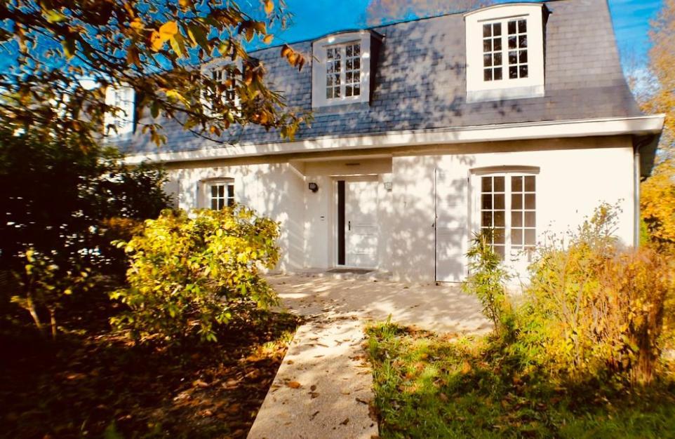 Parc De Buc Bed and Breakfast Buc  Exteriör bild